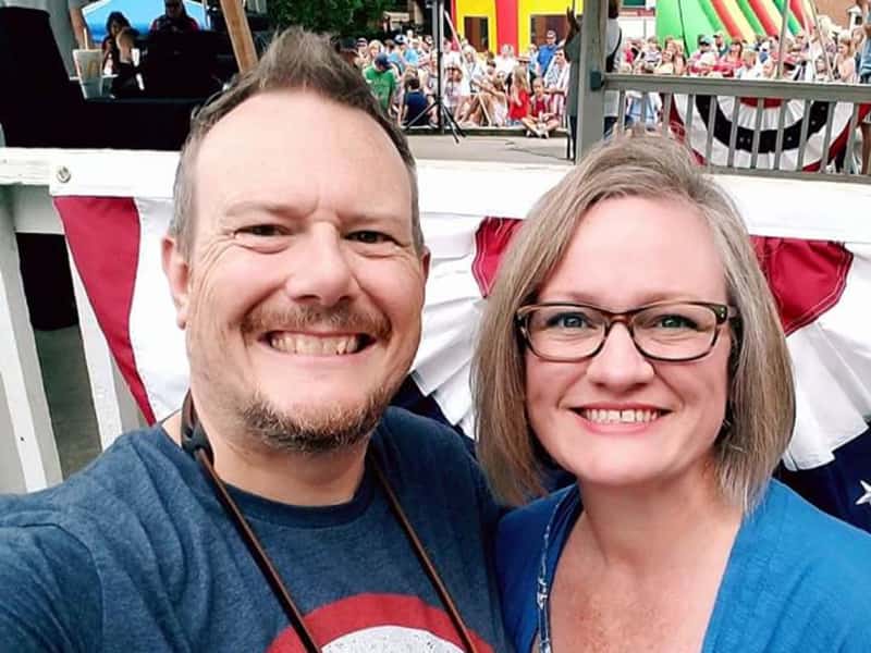 Sharon & Bob from Versailles, Kentucky, United States