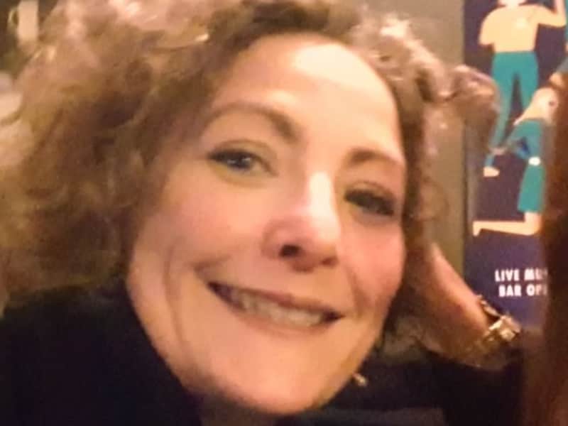 Sarah from Old Woking, United Kingdom