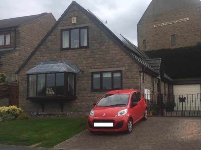 Housesitting assignment in Clayton West, United Kingdom