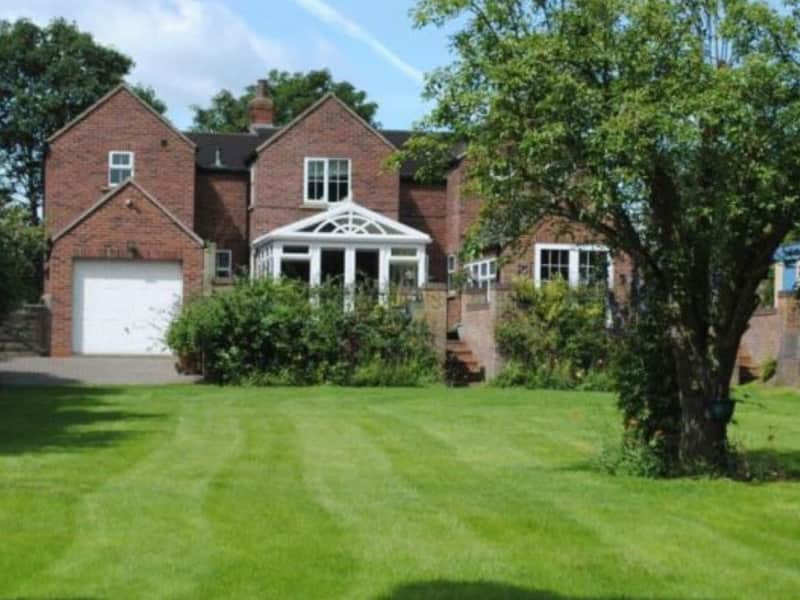 Housesitting assignment in Grimsby, United Kingdom