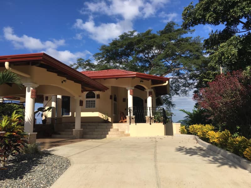 Housesitting assignment in Coronado, Costa Rica