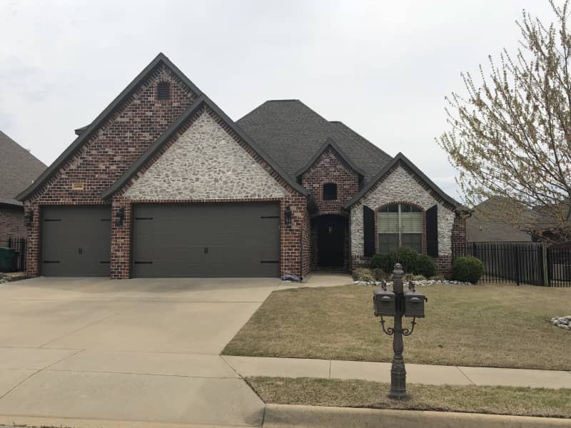 Housesitting assignment in Rogers, Arkansas, United States