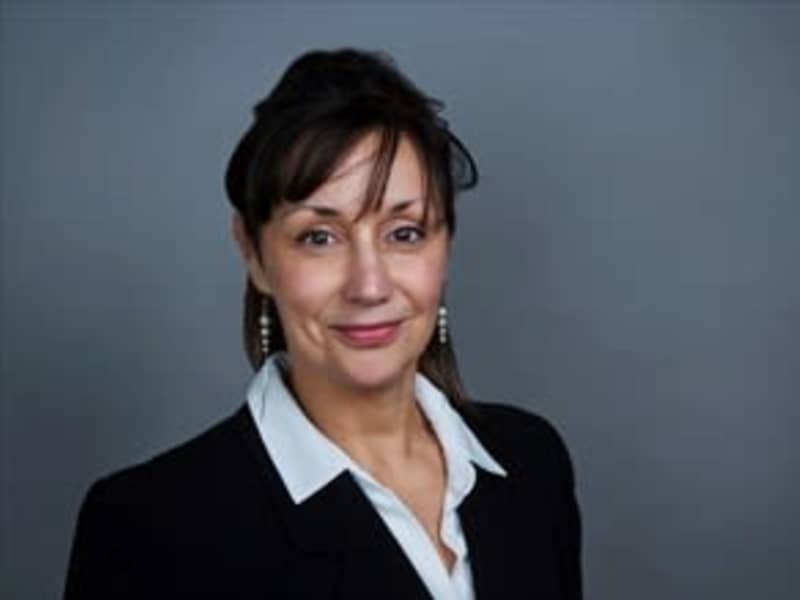 Nadia from Feucherolles, France