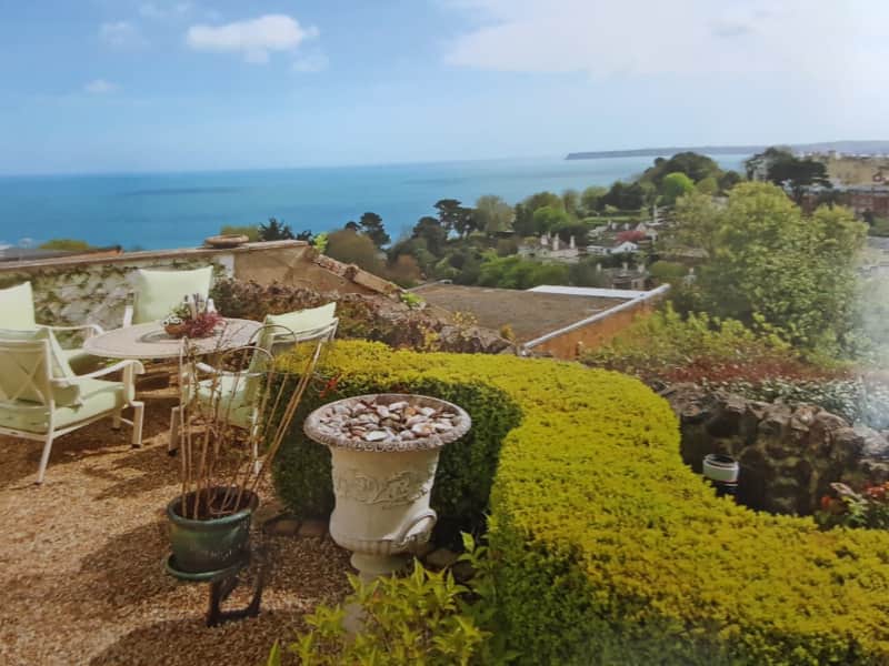 Housesitting assignment in Torquay, United Kingdom
