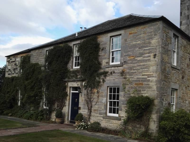 Housesitting assignment in Penicuik, United Kingdom