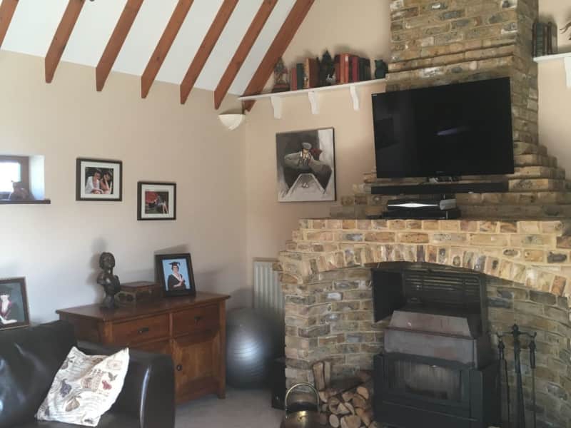 Housesitting assignment in Staines, United Kingdom