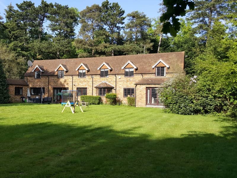 Housesitting assignment in Iver Heath, United Kingdom