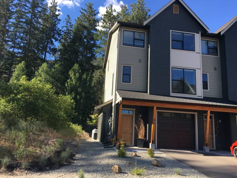 Housesitting assignment in West Kelowna, British Columbia, Canada