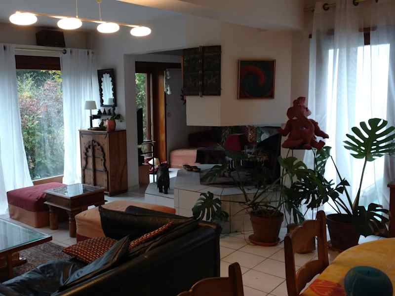 Housesitting assignment in Gif-sur-Yvette, France