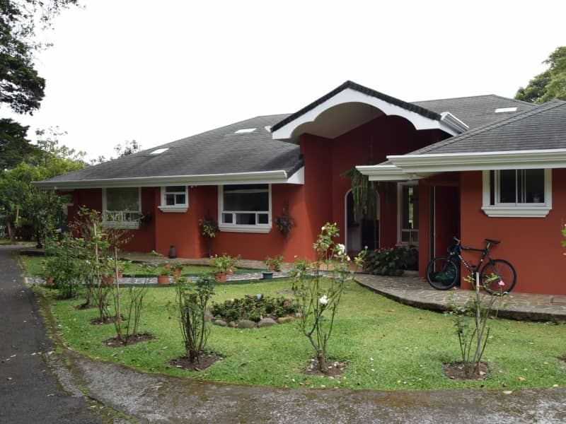 Housesitting assignment in San Josecito, Costa Rica