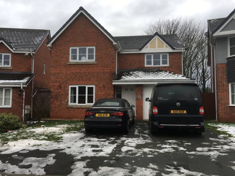 Housesitting assignment in Wigan, United Kingdom