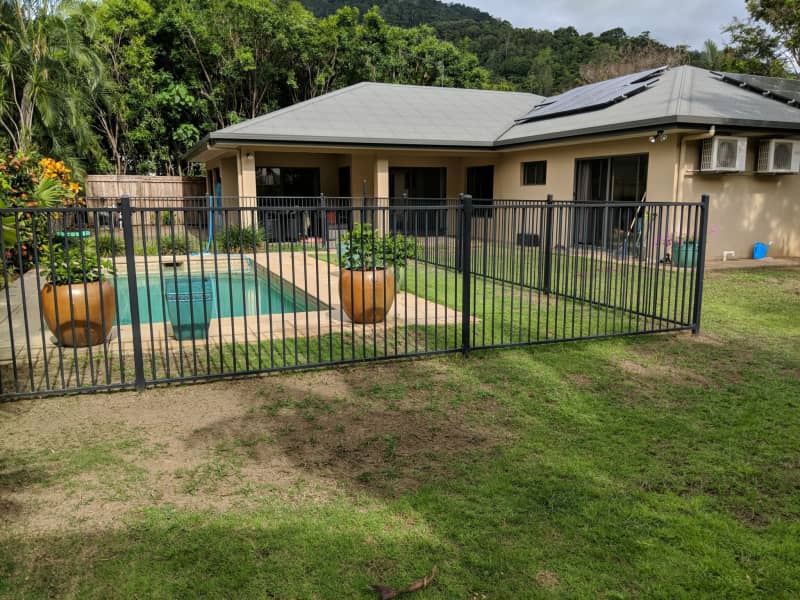 Housesitting assignment in Redlynch, Queensland, Australia