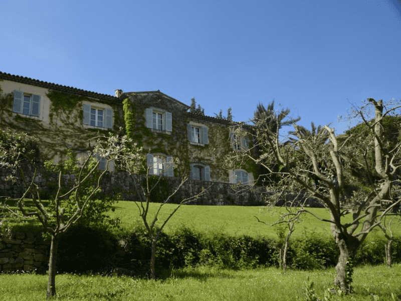 Housesitting assignment in Valbonne, France