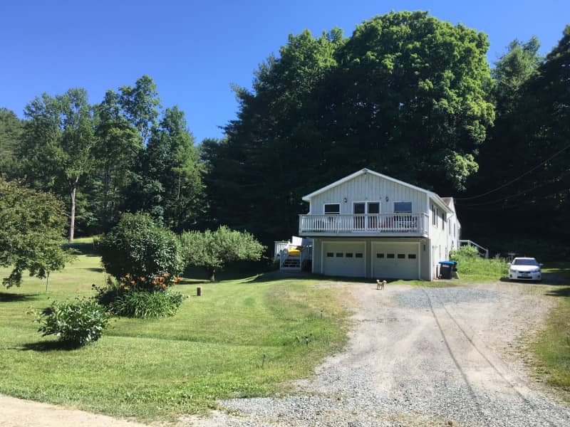 Housesitting assignment in Bomoseen, Vermont, United States