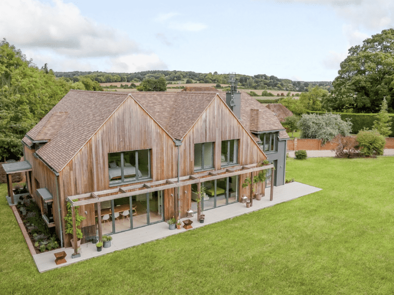 Housesitting assignment in Bucklebury, United Kingdom