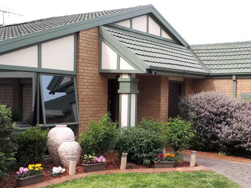 Housesitting assignment in Taylors Lakes, Victoria, Australia