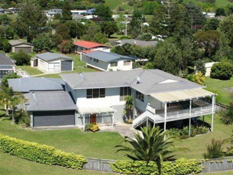 Housesitting assignment in Whitianga, New Zealand