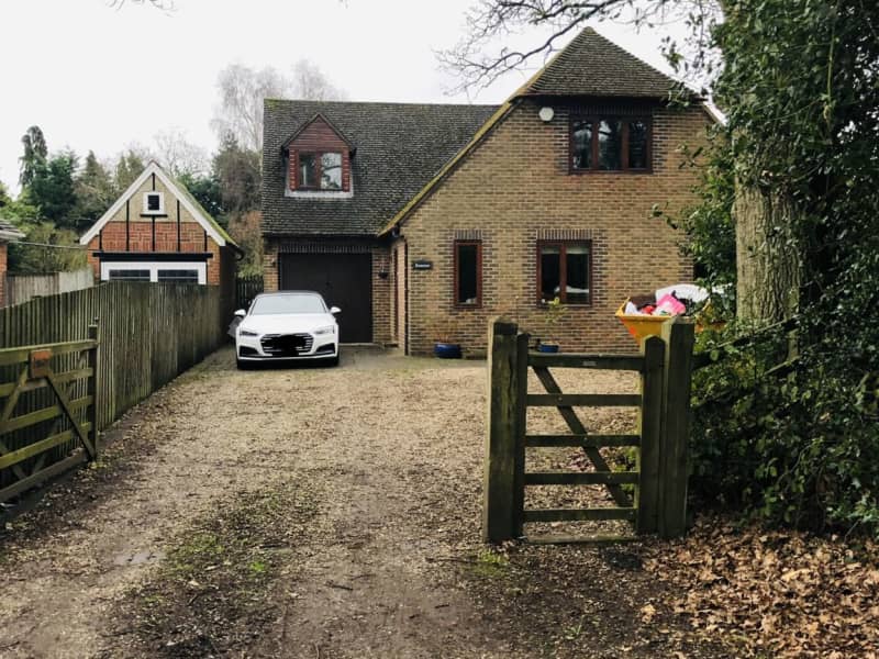 Housesitting assignment in Bucklebury, United Kingdom