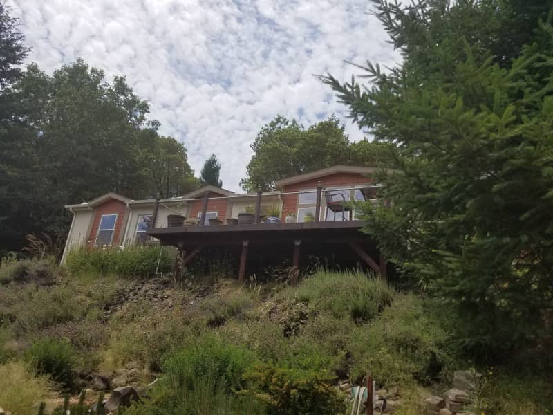 Housesitting assignment in Roseburg, Oregon, United States