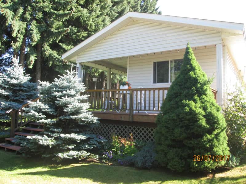 Housesitting assignment in Kaslo, British Columbia, Canada