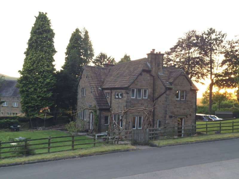 Housesitting assignment in Bamford, United Kingdom