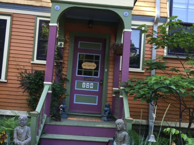 Housesitting assignment in Newton, Massachusetts, United States