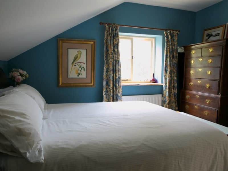 Housesitting assignment in Batcombe, United Kingdom