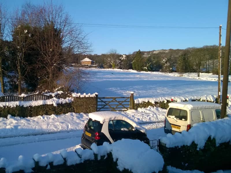 Housesitting assignment in Chesterfield, United Kingdom