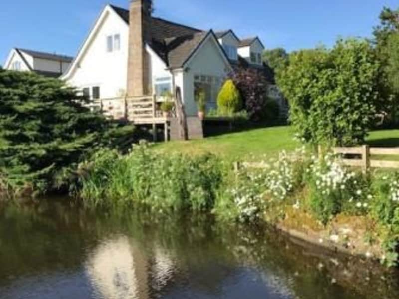Housesitting assignment in Borwick, United Kingdom