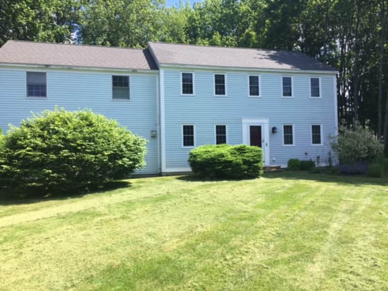 Housesitting assignment in Kennebunk, Maine, United States
