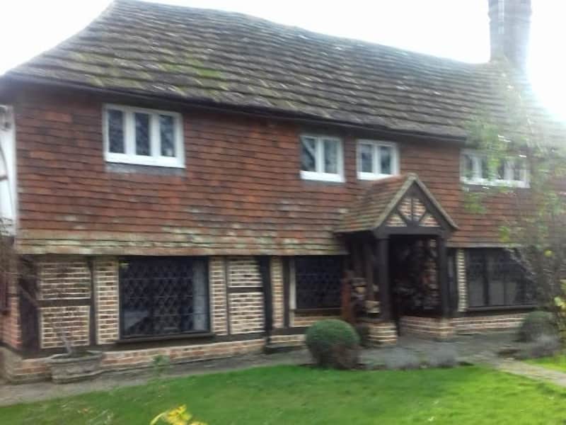 Housesitting assignment in Southwater, United Kingdom