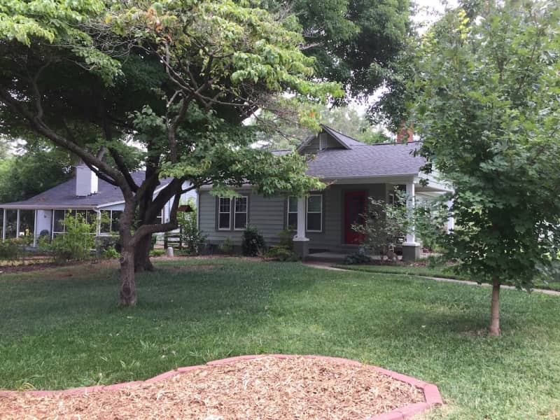 Housesitting assignment in Charlotte, North Carolina, United States