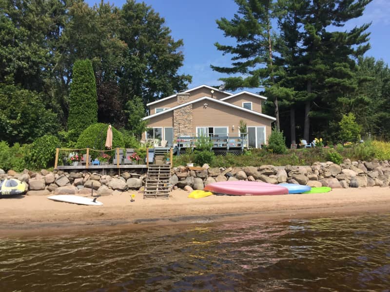 Housesitting assignment in Pembroke, Ontario, Canada