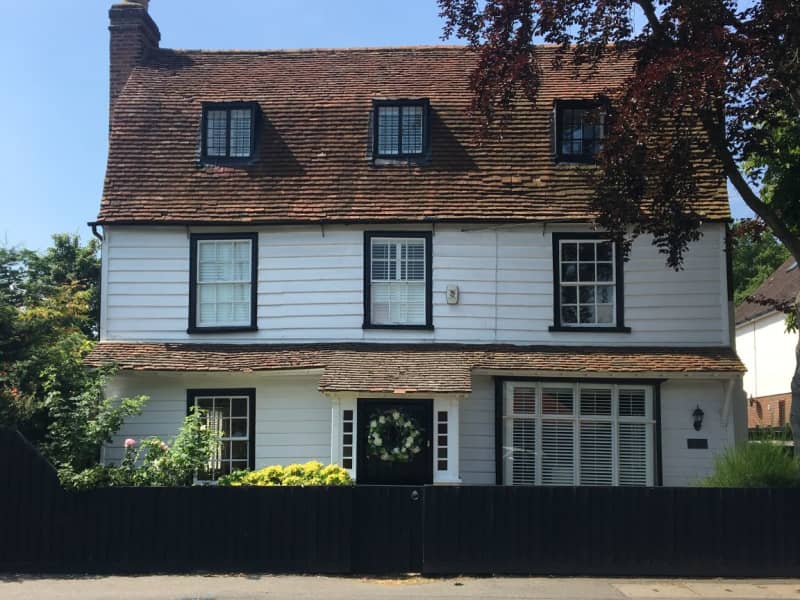 Housesitting assignment in Herongate, United Kingdom