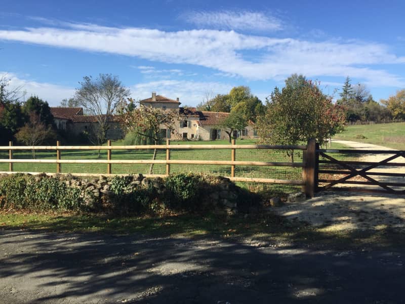 Housesitting assignment in Angoulême, France