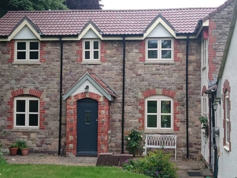 Housesitting assignment in Failand, United Kingdom