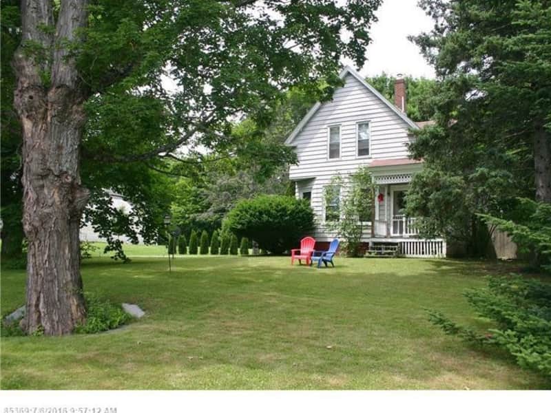 Housesitting assignment in Auburn, Maine, United States