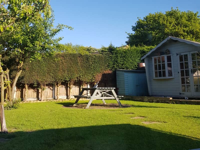 Housesitting assignment in Mansfield, United Kingdom