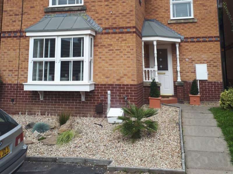 Housesitting assignment in Newport, United Kingdom