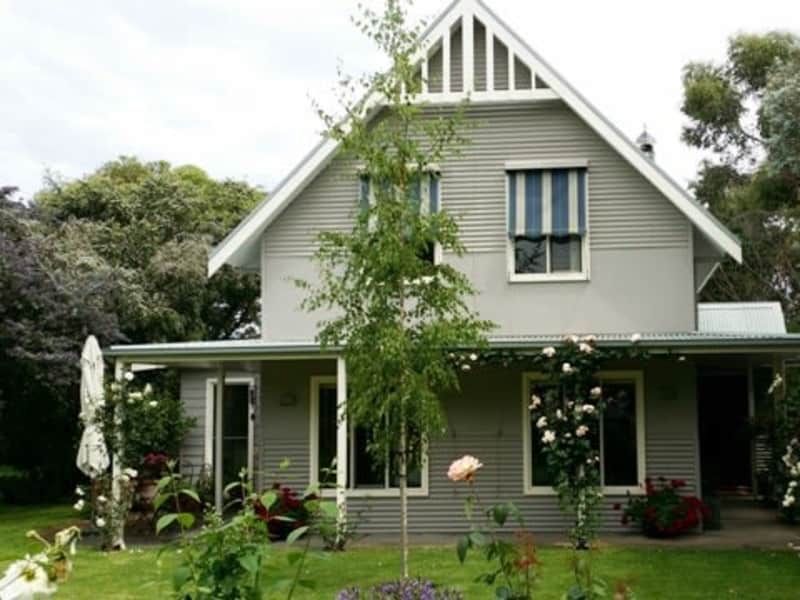 Housesitting assignment in Flinders, Victoria, Australia