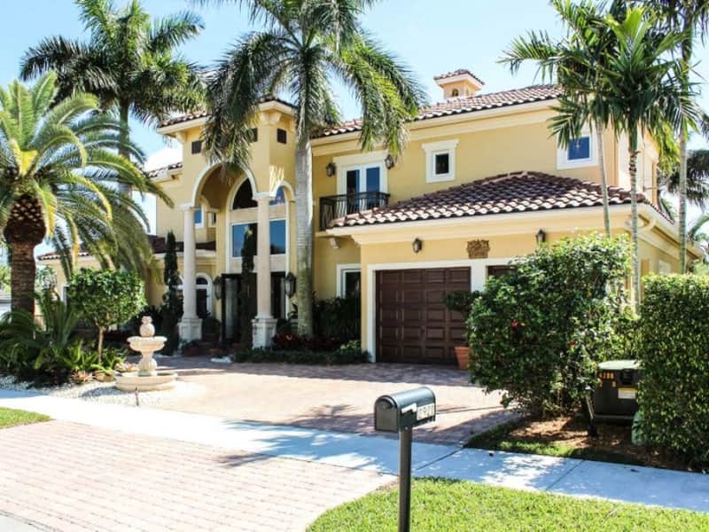 Housesitting assignment in Lighthouse Point, Florida, United States