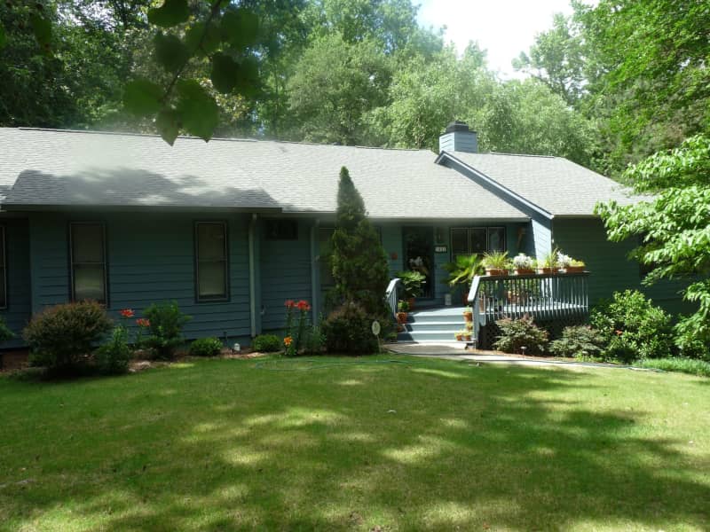 Housesitting assignment in West Columbia, South Carolina, United States