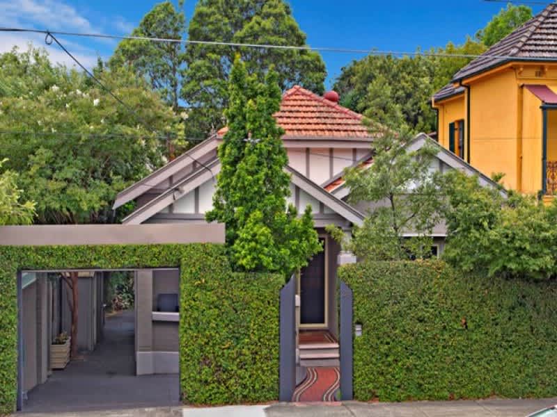 Housesitting assignment in Ashfield, New South Wales, Australia