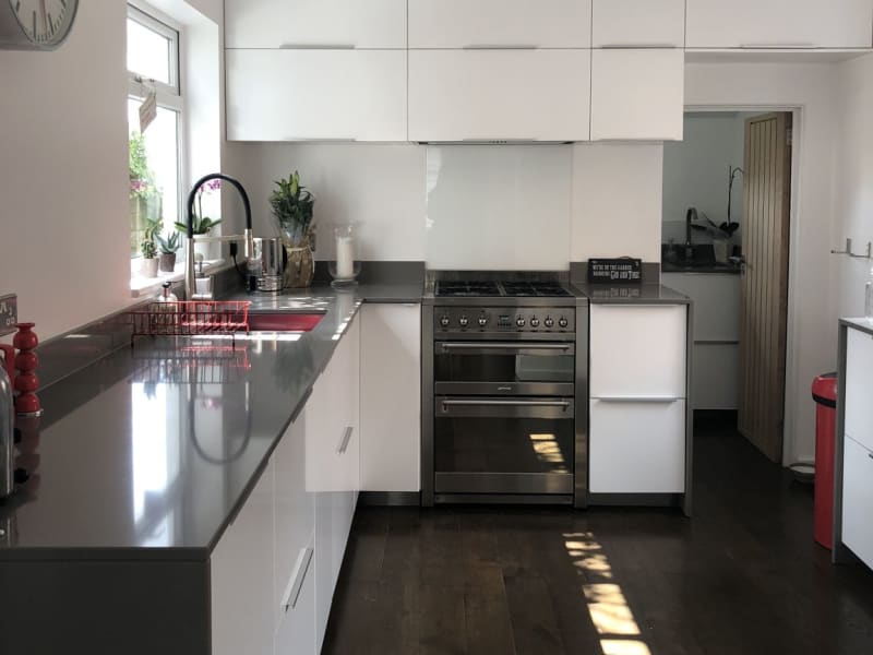 Housesitting assignment in Wingrave, United Kingdom