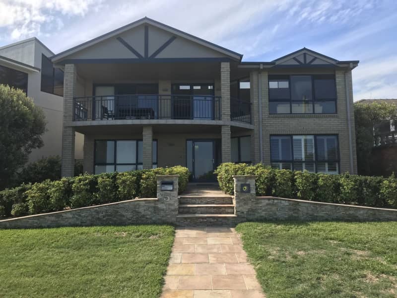 Housesitting assignment in Redhead, New South Wales, Australia