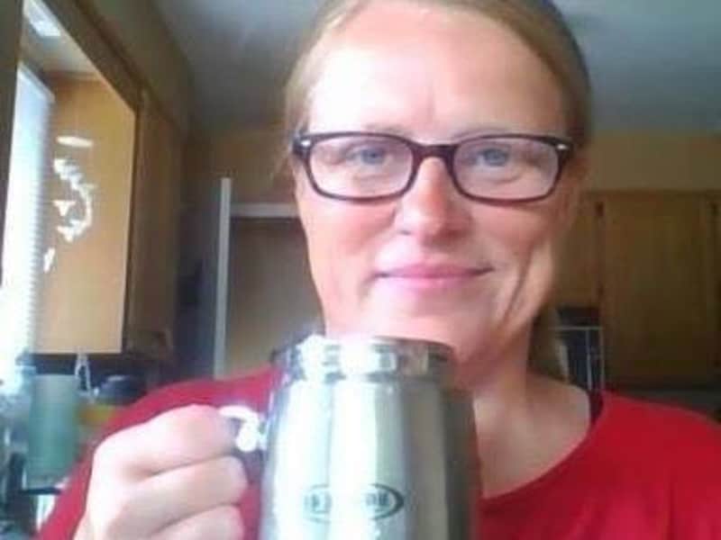 Elizabeth from Strathroy, Ontario, Canada