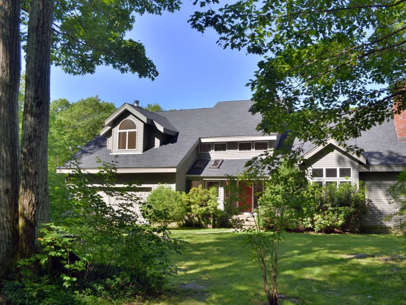 Housesitting assignment in South Kent, Connecticut, United States