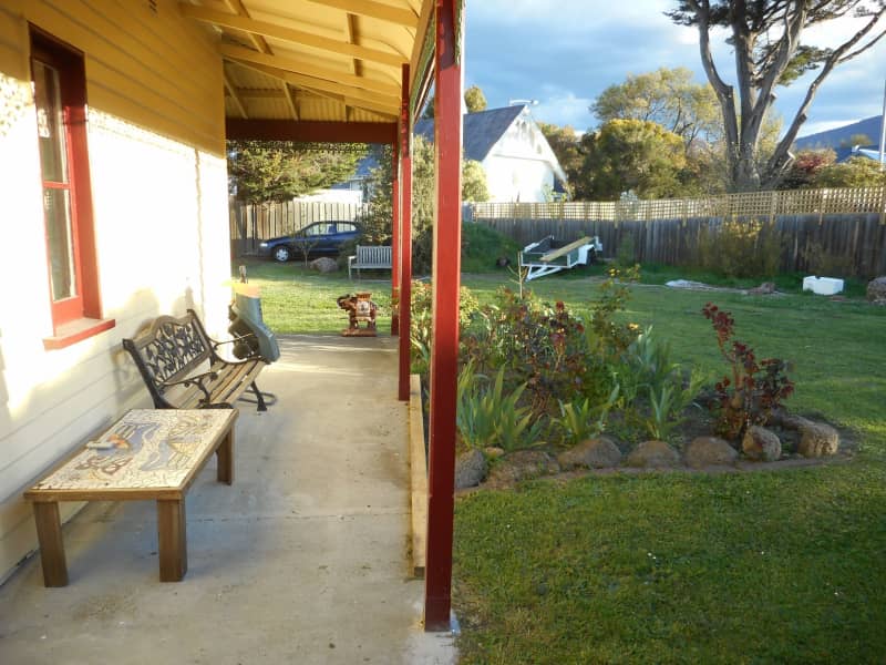 Housesitting assignment in Claremont, Tasmania, Australia