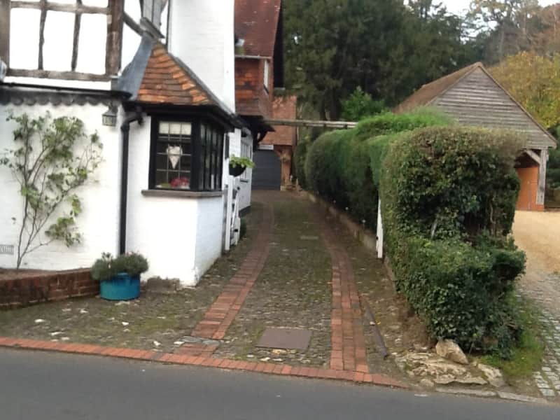 Housesitting assignment in Shere, United Kingdom
