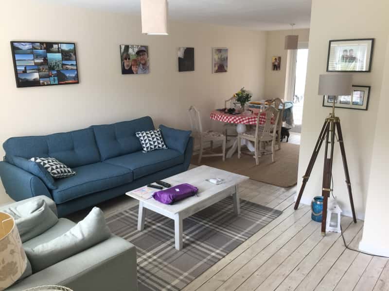 Housesitting assignment in Witney, United Kingdom